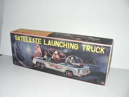 SATELITE LAUNCHING TRUCK