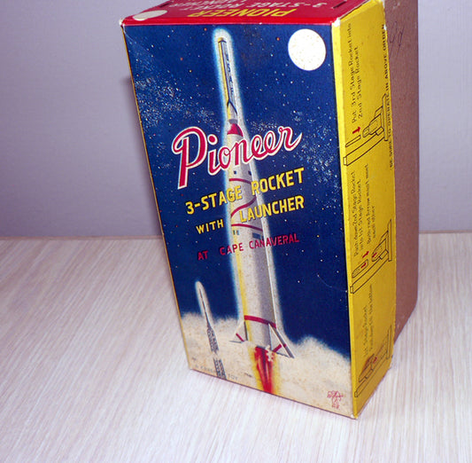 PIONEER 3 STAGE ROCKET ( CAPE CANAVERAL )